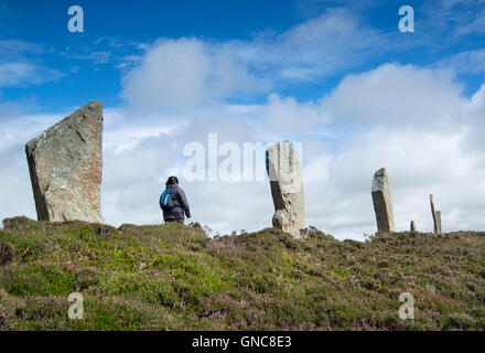 Der Ring of Brodgar neolithischen Henge und Stein Kreis in der Nähe von Stromness auf den Orkney Islands, Schottland. Stockfoto