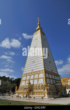 Ubon Ratchathany, Wat Phra, die Nong Bua, Pyramide geformt Tempel Stockfoto