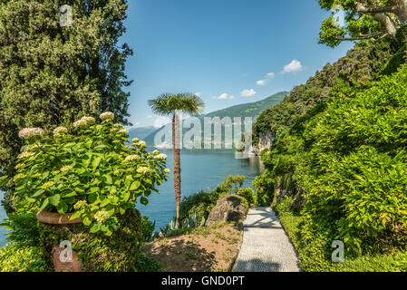 Garten der Villa Balbianello, Lenno am Comer See, Lombardei, Italien Stockfoto