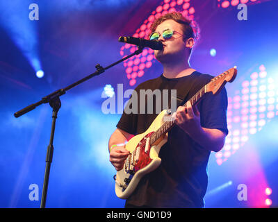 Sieger führen im Rahmen der "The Big Weekend" für Manchester stolz. Stockfoto