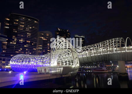 Zeitgenössische Architektur Webb Brücke in Melbourne Australien Stockfoto