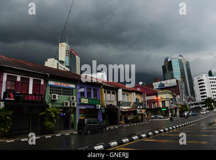 Stürmisches Wetter in Kuching, Malaysia. Stockfoto