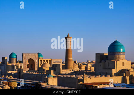 Usbekistan, Buchara, UNESCO-Welterbe, Kalon Moschee und Minarett Medresse Mir I Arab Stockfoto