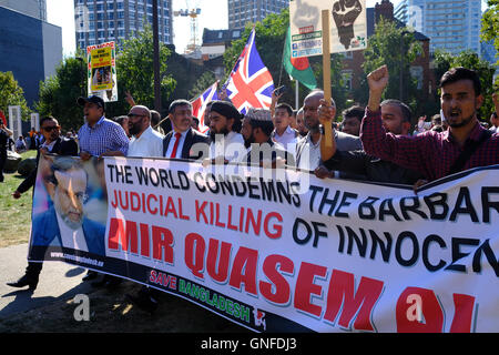 London, UK, 30. August 2016. Bangladesch-Aktivisten demonstrieren in London, wie der oberste Gerichtshof in Bangladesh Jamaat-e-Islami, des Landes größte islamische Partei Führungsmitglied der, Mir Quasem Ali Todesurteil bestätigt. Der Führer wird beschuldigt, für Kriegsverbrechen während der Bangladesh Befreiung-Krieg 1971 gegen Pakistan. Demonstranten gegen das Todesurteil demonstrieren. Bildnachweis: ZEN - Zaneta Razaite / Alamy Live News Stockfoto