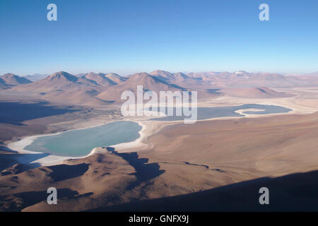 Laguna Verde (Grüner See) mit Salz Playa und Anden von Licancabur, Bolivien Stockfoto