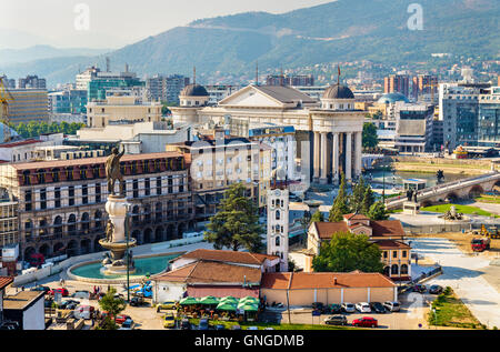 Luftaufnahme des Stadtzentrums von Skopje - Mazedonien Stockfoto