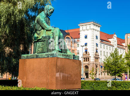 Aleksis Kivi Statue in Helsinki - Finnland Stockfoto