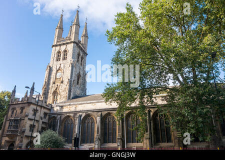 Kirche St. Sepulchre. 17. Jahrhundert Kirche, Holborn Viaduct, City of London, UK Stockfoto