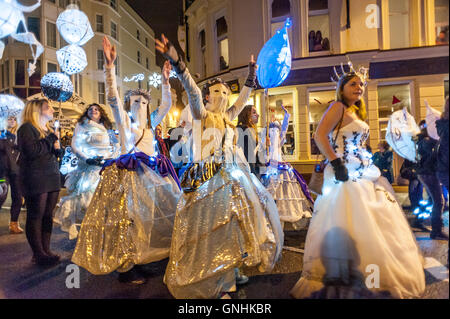 Dem jährlichen Ausbrennen der feierlichen Uhren in Brighton Stockfoto