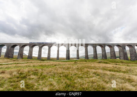 Ribblehead-Viadukt, Yorkshire Dales National Park, UK Stockfoto