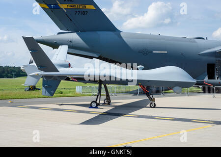 Unmanned combat Air Vehicle General Atomics MQ-9 Reaper. US Air Force. Stockfoto