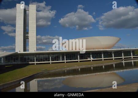 Plaza des brasilianischen Kongress Center der Regierung in Brasilia Hauptstadt von Brasilien Haus der Abgeordneter und Senat Stockfoto