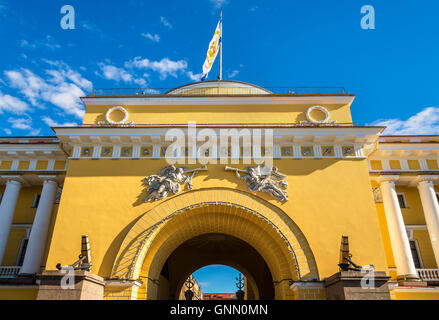 Die Admiralität Gebäude in Sankt Petersburg - Russland Stockfoto