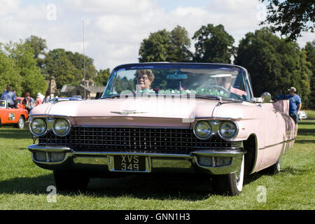 1959 pink Cadillac Cabrio Stockfoto
