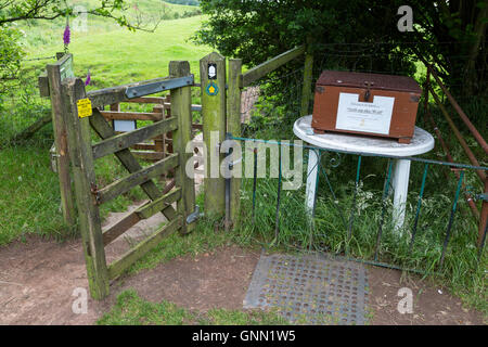 Der Hadrianswall Ehrlichkeit Box in der Nähe von Bleatarn Farm, Cumbria, England, UK Stockfoto