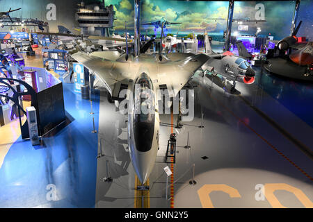 Kalamazoo, Michigan, USA – 23. Juni 2016: Main Floor Display auf der Air-Zoo-Museum in Kalamazoo, Michigan Stockfoto