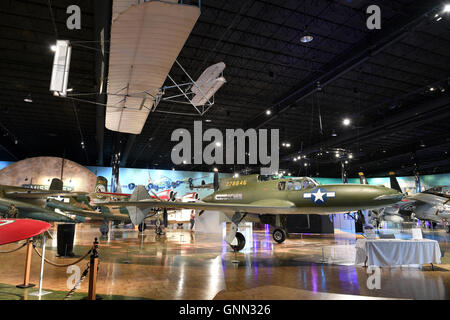 Kalamazoo, Michigan, USA – 23. Juni 2016: Flugzeuge auf dem Display an der Zoo-Freilichtmuseum in Kalamazoo, Michigan Stockfoto