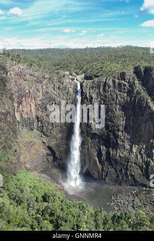 Berühmten Wallaman Falls im Girringun Nationalpark, Queensland - Australien Stockfoto