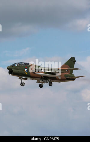 Griechische Luftwaffe (Hellenic Air Force) LTV (Vought) A-7E Corsair II Jet beim Royal International Air Tattoo (RIAT) Stockfoto