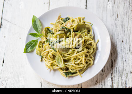 Grünes Curry Spaghetti Stockfoto