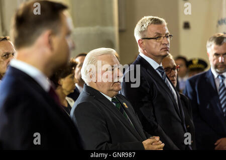 Posen, Polen, Lech Walesa, ehemaliger Präsident von Polen, eine Messe anlässlich des 60. Jahrestags der Posen Workers Rebellion Stockfoto