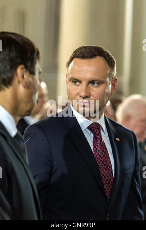 Poznan, Polen Andrzej Duda, polnischen Präsidenten, eine Messe anlässlich des 60. Jahrestags der Posen Workers Rebellion Stockfoto