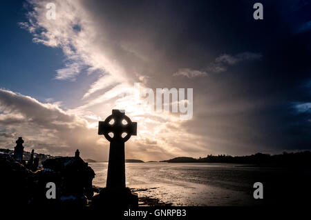 Keltisches Kreuz Grabstein, Friedhof der Abtei, Donegal Town, County Donegal, Irland Stockfoto