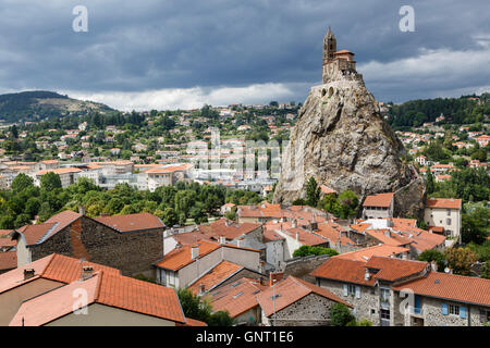 Saint Michel d ' Aiguilhe Kapelle, Le Puy-En-Velay, Haute-Loire, Frankreich Stockfoto