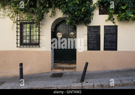 Kunst Cafe El Terreno in Palma De Mallorca, Balearen, Spanien am 4. April 2016. Stockfoto