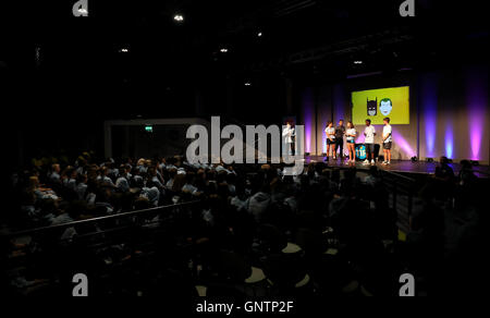 Talent Inspiration Programm (Tipp) Präsentation am ersten Tag der Schule Spiele 2016, Loughborough University. PRESSEVERBAND Foto. Bild Datum: Donnerstag, 1. September 2016. Stockfoto