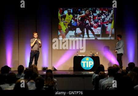 Talent Inspiration Programm (Tipp) Präsentation am ersten Tag der Schule Spiele 2016, Loughborough University. PRESSEVERBAND Foto. Bild Datum: Donnerstag, 1. September 2016. Stockfoto