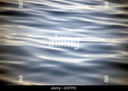 Wasser Oberfläche Hintergrund grau Pastellfarben Stockfoto