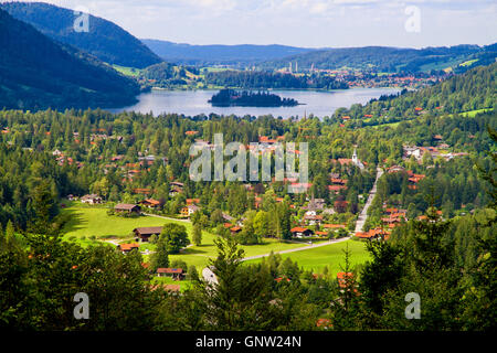 Blick auf See Schliersee, Bayern Stockfoto