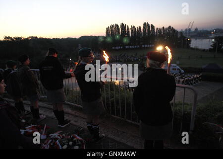 Danzig, Polen 1. September 2016 Präsident Andrzej Duda und PM Beata Szydlo besuchen die Zeremonie der 77. Jahrestag der Start WWII Halbinsel Westerplatte in Danzig. Stockfoto