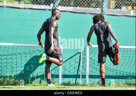 Nizza, Frankreich. 01. Sep, 2016. Schöne Fußball-Club am training Boden mit neuen Neuzugang Mario Balotelli auf Leihbasis vom FC Liverpool. Bildnachweis: Aktion Plus Sport/Alamy Live-Nachrichten Stockfoto