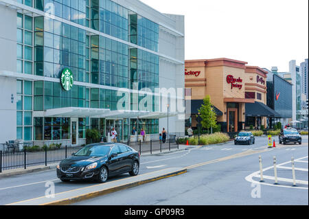 Lenox Square gehobenen Einkaufszentrum in Buckhead, nördlich von Midtown Atlanta, Georgia. (USA) Stockfoto