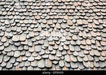 Perspektive alte Dach Muster, Fliesen auf alten Dach, Architektur-Hintergrund. Stockfoto
