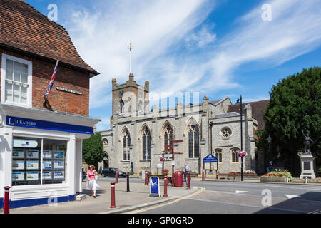 St. Peter Kirche von Guildford Street, Chertsey, Surrey, England, Vereinigtes Königreich Stockfoto