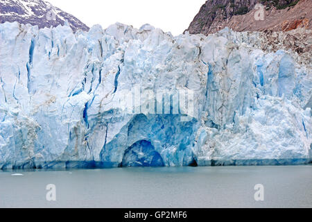 Dawes Gletscher Nebel Wolken Endicott Arm Inside Passage Southeast Alaska USA Stockfoto