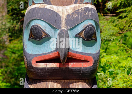 Tlingit indische Totempfahl Detail Sitka National Totem Park Sitka Alaska Inside Passage Southeast Alaska USA Stockfoto