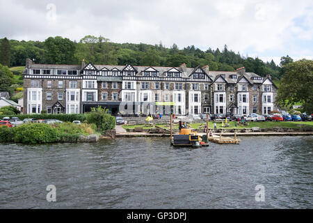 Blick auf den Ufern des Lake Windermere, Großbritannien Stockfoto