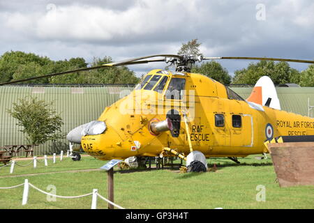 RAF Wessex Rettungshubschrauber in der Nähe von East Midlands Airport. Stockfoto