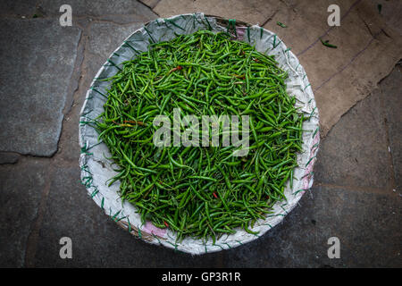 Gemüsemarkt (DevrajaMarket) in Mysore, Karnataka, Indien Stockfoto