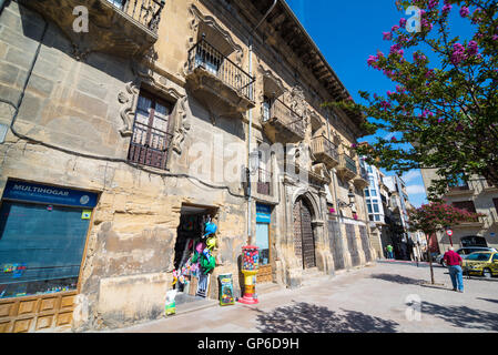 HARO, LA RIOJA, Spanien - 31. August 2016: Haro ist eine Stadt und Gemeinde im Nordwesten der Provinz La Rioja in Nordspanien Stockfoto