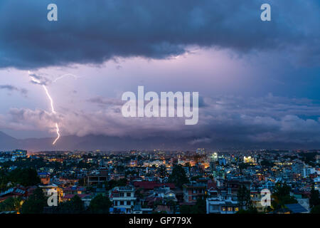 Blitz über Patan und Kathmandu in Nepal Stockfoto