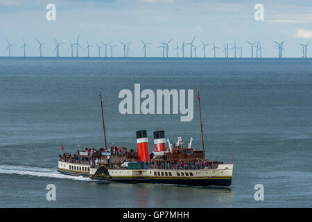 Der letzte seetüchtige Raddampfer Welt der Waverley in Llandudno. Clwyd Nordwales. Stockfoto