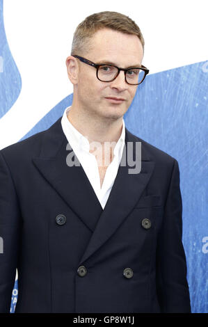 Venedig, Italien. 02. Sep, 2016. Nicolas Winding Refn während der "Dawn Of The Dead - Europäische geschnitten (Zombi, 1978)" Photocall auf der 73. Venice International Film Festival am 2. September 2016 | Verwendung Weltweit/Picture Alliance Credit: Dpa/Alamy Live-Nachrichten Stockfoto