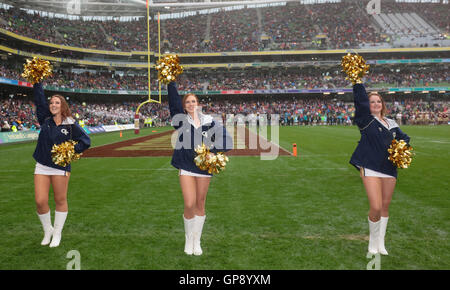 Aviva Stadion, Dublin, Irland. 03rd September 2016. American College-Football. Boston College gegen Georgia Tech. Georgia Tech Cheerleader. © Aktion Plus Sport/Alamy Live-Nachrichten Stockfoto