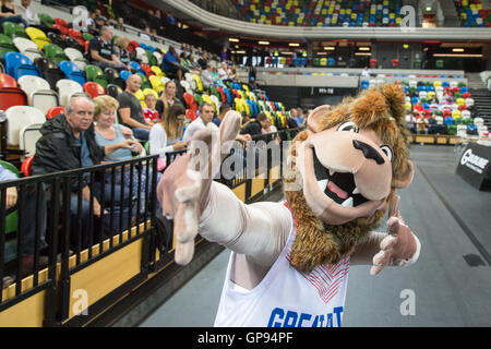 London, UK. 3.. September 2016.  Team GB-Maskottchen. Team GB spielen Mazedonien im Olympic Park, London, UK. Copyright Carol Moir/Alamy Live News. Stockfoto