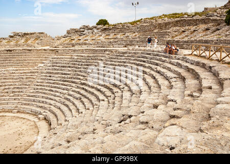 Amphitheater, Segesta archäologische Stätte, Segesta, Provinz Trapani, Sizilien, Italien Stockfoto